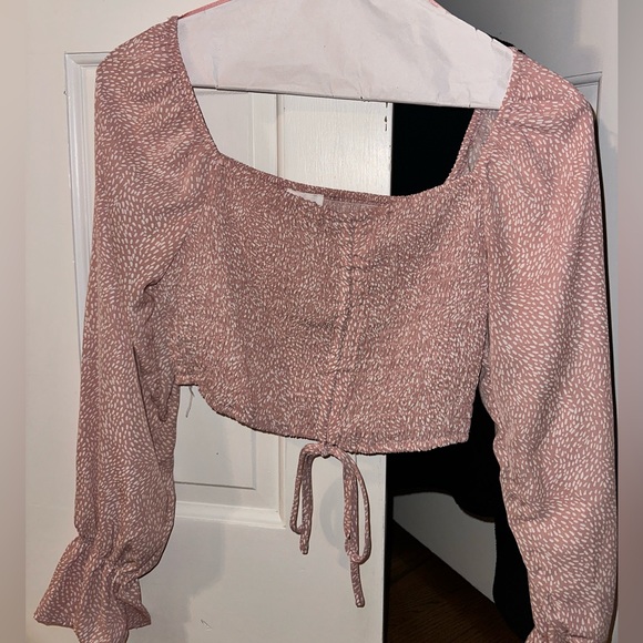 Le Lis pink and white long sleeve top size M - Picture 1 of 2